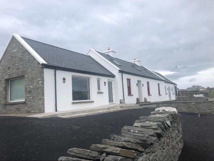 Conway'S Cottage With Sea View Nestling By Cliffs-Of-Moher Liscannor Zewnętrze zdjęcie
