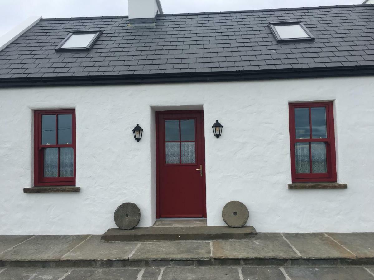 Conway'S Cottage With Sea View Nestling By Cliffs-Of-Moher Liscannor Zewnętrze zdjęcie